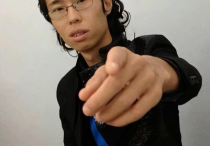 演员焦双喜  面对社牛鼻祖焦双喜他还是略显逊色