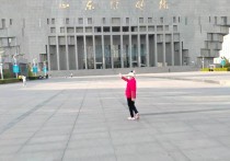 抗癌明星刘连荣（患淋巴瘤14年找对治疗方法自身努力也很重要）