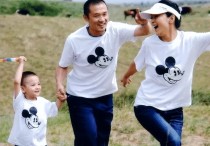 何音微博（与何音离婚11后如今的黄志忠也有52岁了孤苦伶仃的他该何去何从）