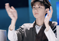哪个明星喜欢邓紫棋（王源追星成功可以和邓紫棋姐姐无话不谈了）