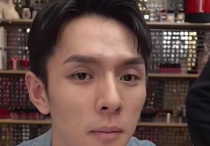 李佳琦忘了关直播     没想到私下里的李佳琦这么的安静