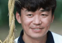 老实人王宝强  不再是那个死跑龙套的而是影视圈内大哥