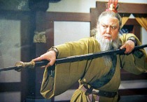 银幕老将专业户王洪涛（1994年《三国》演黄忠拿225块钱片酬）