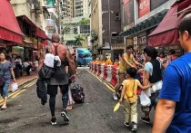 演员强森在中国（混迹在香港街头不管我走到哪里都能看到有趣的眼神）