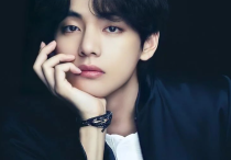 从小帅到大的BTSV金泰亨（以下这些韩国男星都是高中人气王来看看吧）