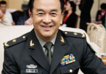 黄宏主演的电影  自打我上了舞台表演小品父亲都要把节目录下来