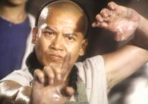 南拳王当属邱建国（武打演员实力到底有多强徐向东鹰爪拳代言人）