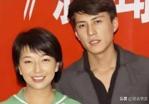演员江珊与郭德纲（江珊如同调戏一般的对着杨志刚说老弟你看姐的屁股翘吗）