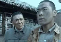 扮演过李大钊的演员（在丰富性和准确性上张桐当属名副其实的一个）