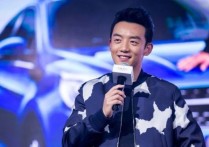 杨颖一幅画卖18万多离谱（老戏骨们都转行卖字画明星搞副业究竟有多猛）