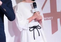 马伊琍留长发大变样（露出额头小脸变国字脸穿短裤却差火候）