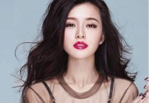 她是杨颖的好朋友（曾和谢霆锋一见钟情陈冠希为她戒烟）